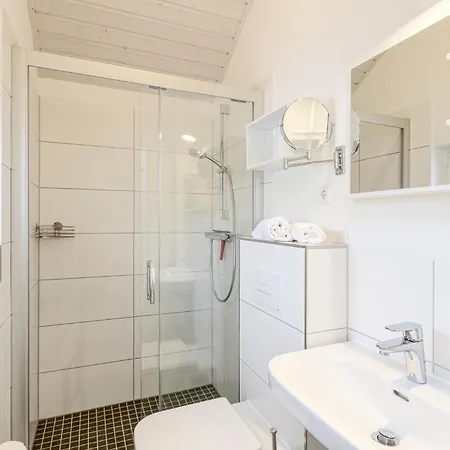 別荘 Beautiful In Krems Iiwarderbrueck *