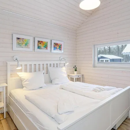 Lovely Home In Krems Iiwarderbrueck With Sauna *